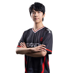 2025 PRO Jersey - 選手レプリカ